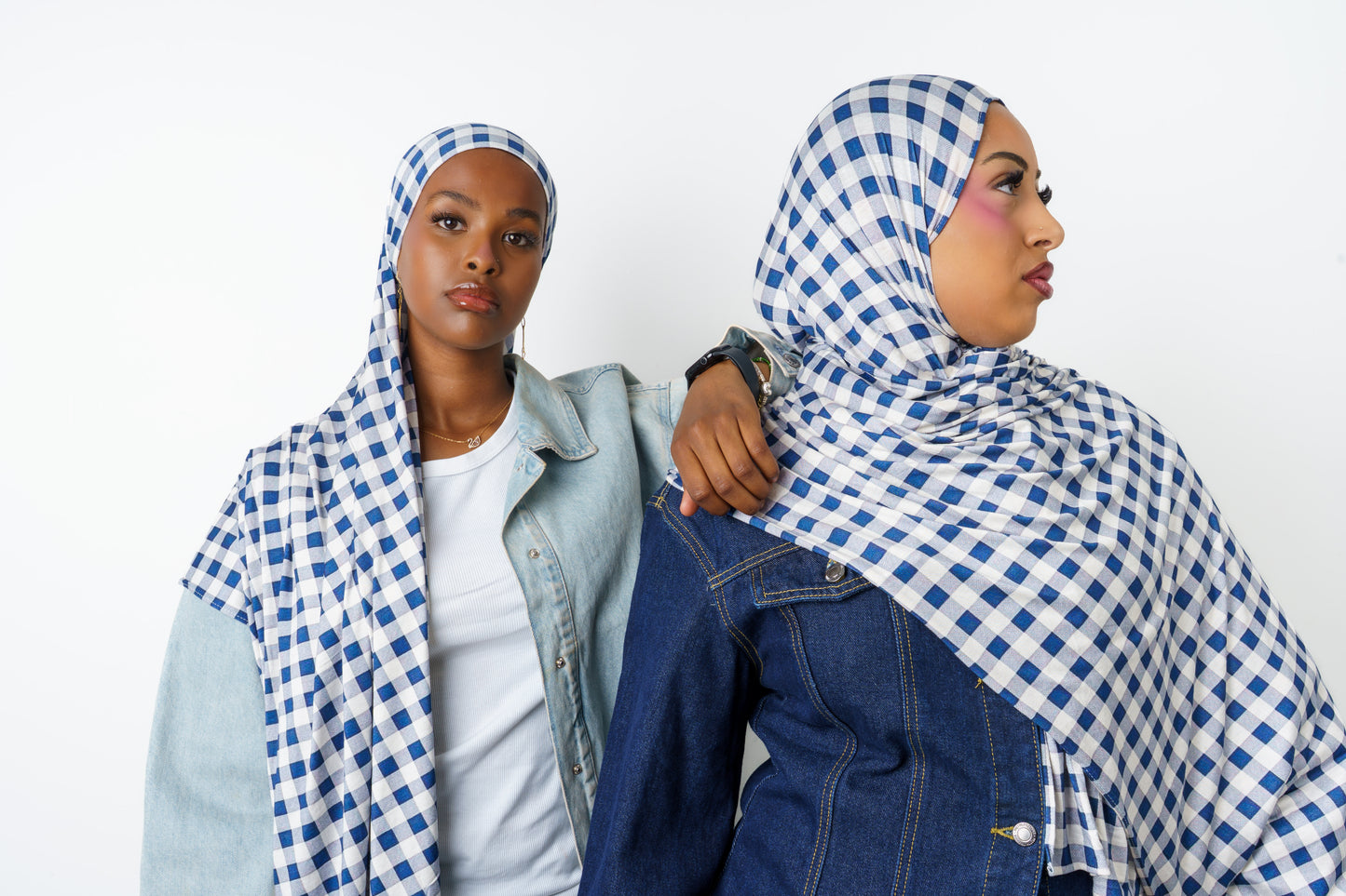 Picnic Club printed jersey hijab from different angles