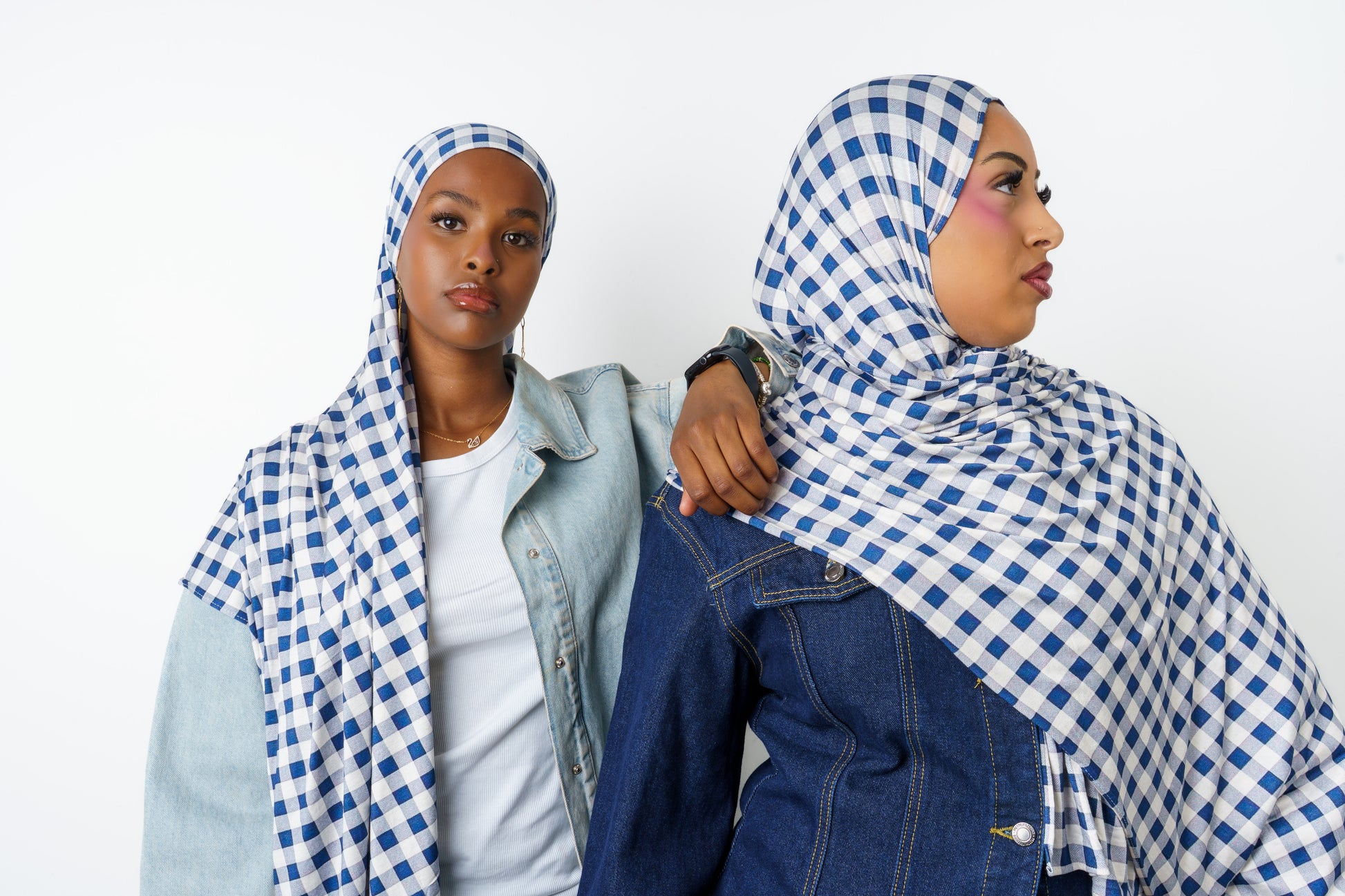 Picnic Club printed jersey hijab from different angles